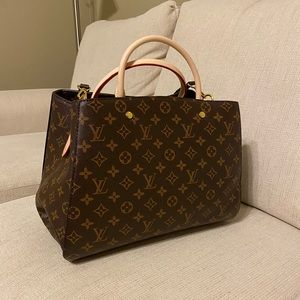 Louis vuitton 12 x 9 x 4
